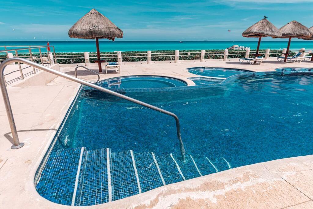 Villas Marlin 108, A Pie De Playa, Albercas, Jacuzi, Ubicacion Inmejorable Cancún Exteriér fotografie